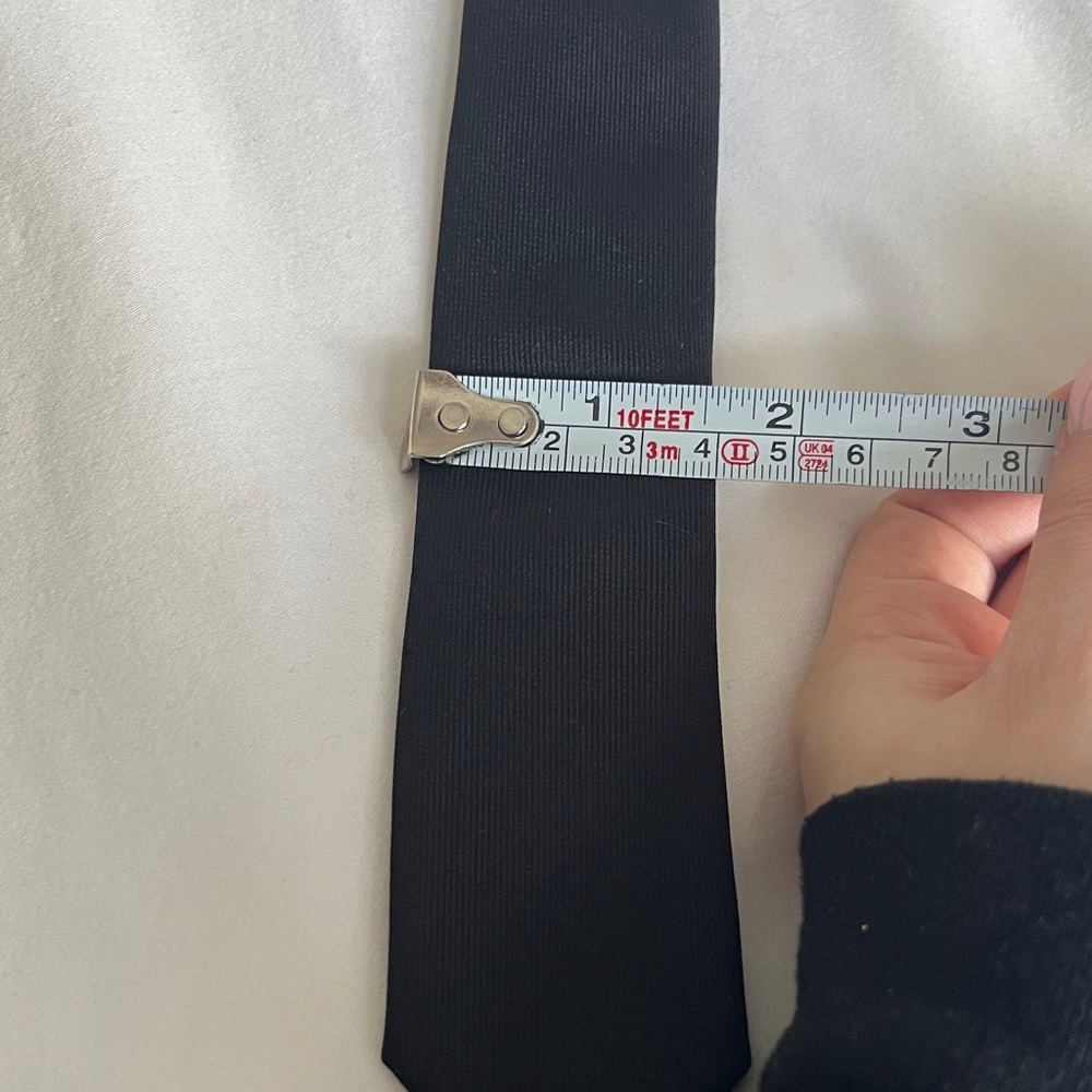 Dior Skinny Black Men's Tie - Picture 3 of 4